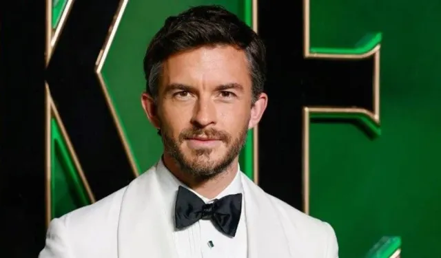 En Çekici Erkek Seçildi! Jonathan Bailey Kim? Nereli? Ne İş Yapıyor?