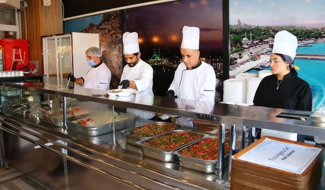 Van Edremit’te bir ilk: Halk Lokantası açıldı