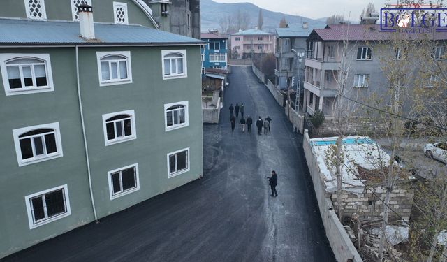 Van İpekyolu Belediyesi, Yeni Mahalle’de Asfaltlama Çalışmalarını Tamamladı
