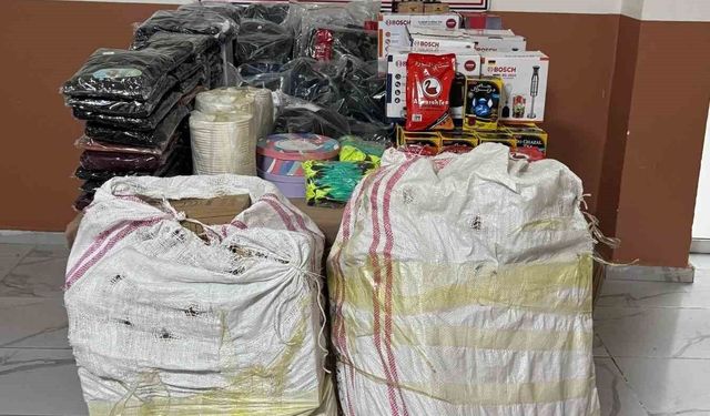 Van Başkale’de Rutin Denetim Milyonluk Kaçakçılığı Ortaya Serdi