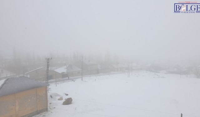 Van’ın Başkale İlçesi Yeniden Kara Teslim Oldu
