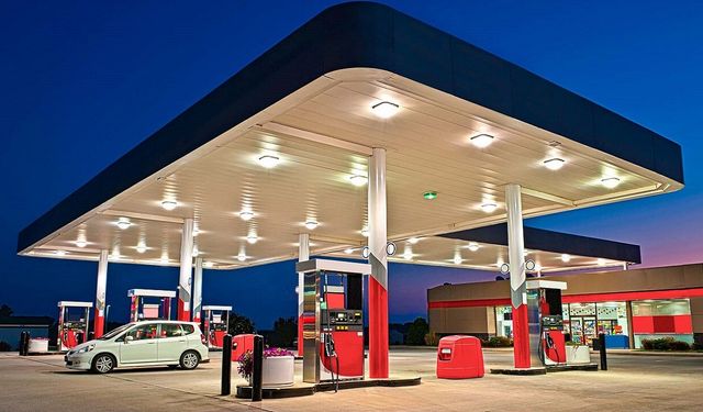 Depoyu Dolduracaklar Dikkat: Benzine Tekrar Zam Geliyor!