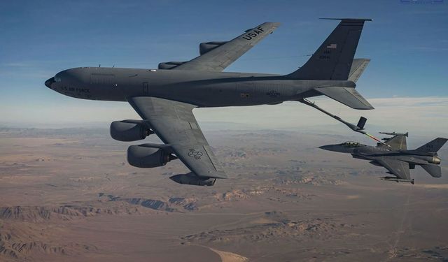CENTCOM: ABD'ye ait uçak operasyon sırasında düştü!