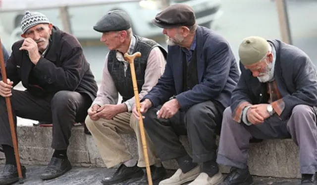 Memur ve Emeklilere Temmuz Mesajı: Maaşlar İçin Kritik Açıklama