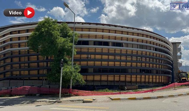 Van’da Çürümeye Terk Edilen Milyonluk Proje Yeniden İnşa Ediliyor