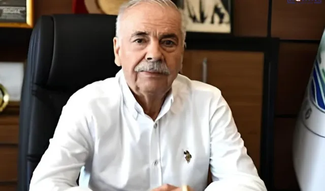 CHP’de Bir İstifa Daha: Belediye Başkanı Rozetini Çıkardı