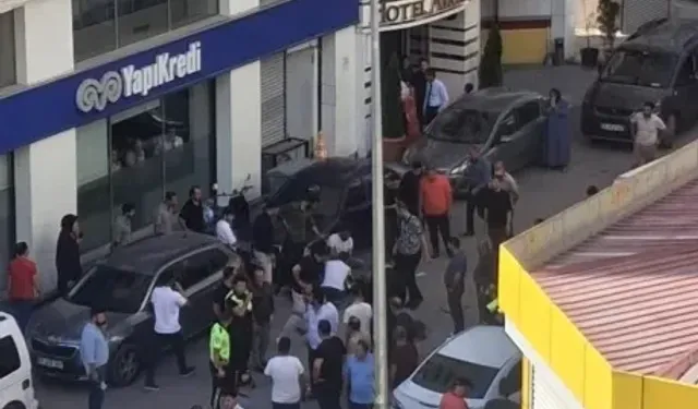 Van'da iki grup arasında bıçaklı kavga: 1 kişi yaralandı