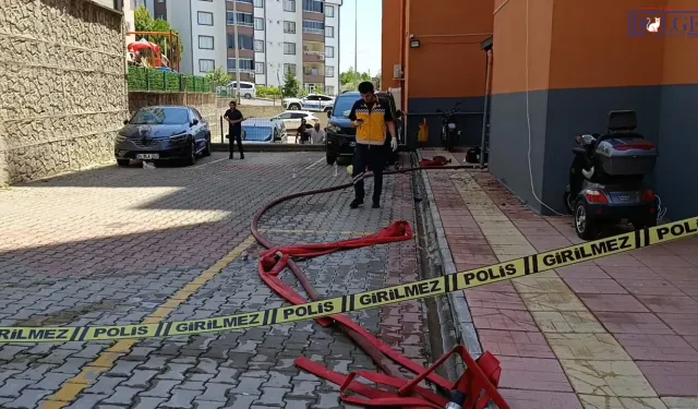 Apartman yangınında 3 kişi öldü: Engelli aile fertleri can verdi