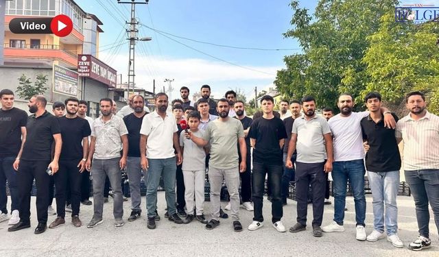 Van'da Aracın Çarptığı Çocuk Hayatını Kaybetti! Mahalleli Yol İçin Ayağa Kalktı