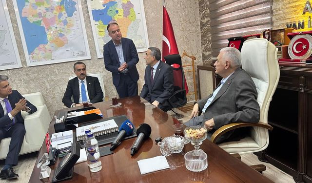Van’daki Görüşmede Dikkat Çeken Talep: Kapı 7 Gün Açık Olsun