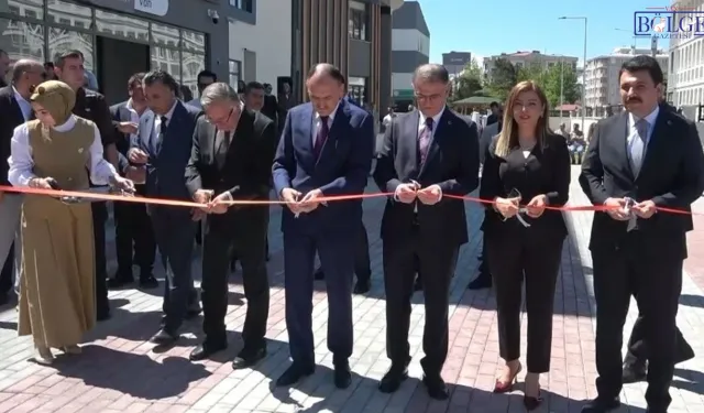 Van’da El Emeği Göz Nuru Eserler Görücüye Çıktı