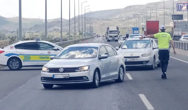 Van’daki Sürücülere Müjde! Port Bagaj ve Araç Üstü Çadıra Ceza Dönemi Bitti!
