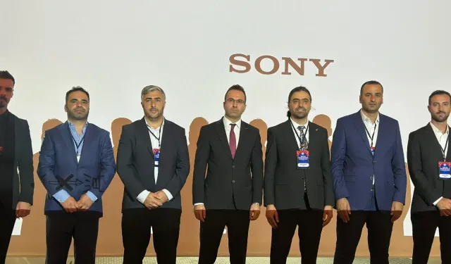 Sağlık-Sen Van Şubesi'nde Yeni Dönem: Abdulcelil Aslan Başkan Seçildi