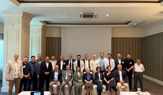 Van’da Gündem Barış Süreci Oldu! Hukuki Adımlar Masaya Yatırıldı