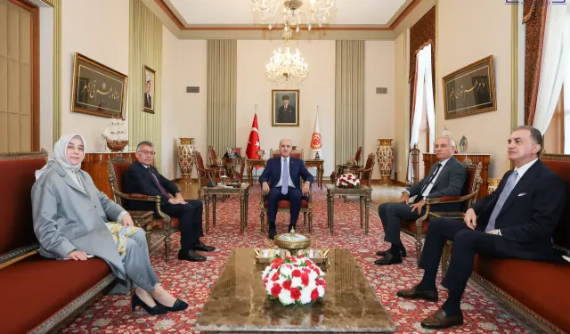 AK Parti heyeti Meclis Başkanı ile süreci görüştü
