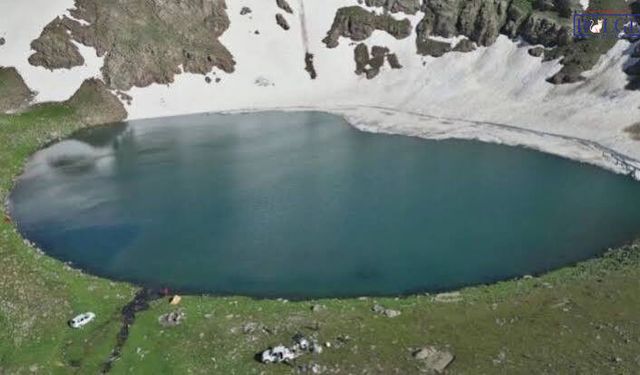 Van'ın Saklı Rotasında 25 Kilometrelik Macera! Doğa Yürüyüşü Çalyan Gölü'nde Tamamlandı