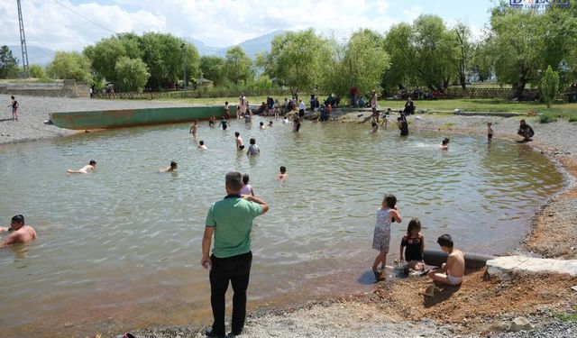 Ekşisu'da serinlik sezonu yoğun başladı