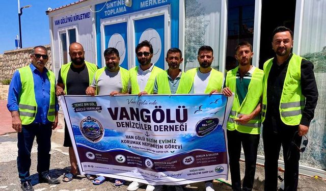 Van Gölü’nü Korumak İçin Denizciler Harekete Geçti