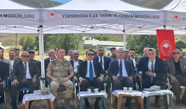 Yüksekova’da Hasat Bereketi! Çiftçilerden Dikkat Çeken Çağrı: “Daha Fazla Destek İstiyoruz”