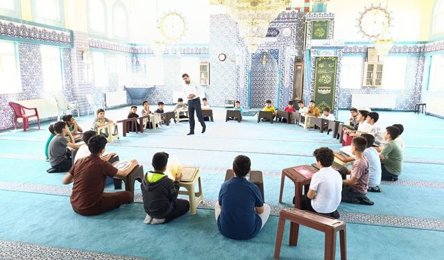 Van’da gençlere bağımlılıkla mücadele eğitimi