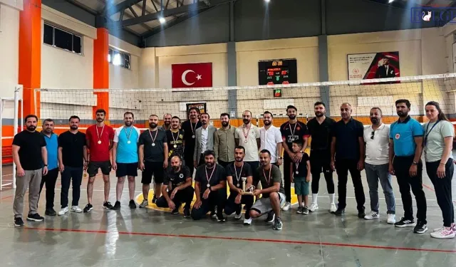 SMA Hastası Bahadır İçin Yüksekova’da Dayanışma Turnuvası