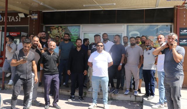 Vanlı yüzlerce kişi mağdur olduğunu açıkladı: Milyarlık çekler karşılıksız çıktı