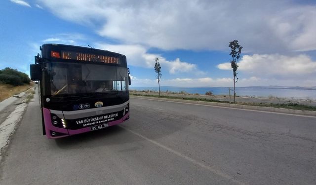 Van’da 12 kilometrelik sahil yolu için yeni talep! Vatandaşlar toplu taşıma istiyor