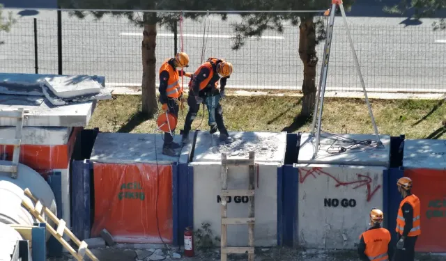 Van AFAD ekipleri 36 saatlik zorlu sınavı başarıyla tamamladı