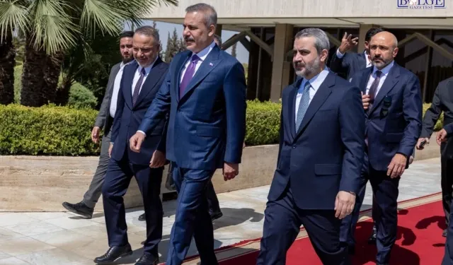 Şam’da kritik görüşme! Hakan Fidan’dan SDG mesajı