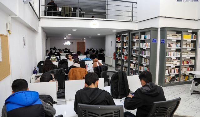 Van’da öğrenciler için 20 noktada ücretsiz etüt hizmeti başladı