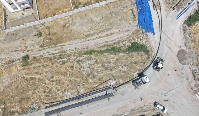 Van’da altyapı atağı! Süphan Mahallesi’ne 10 kilometrelik yeni içme suyu hattı