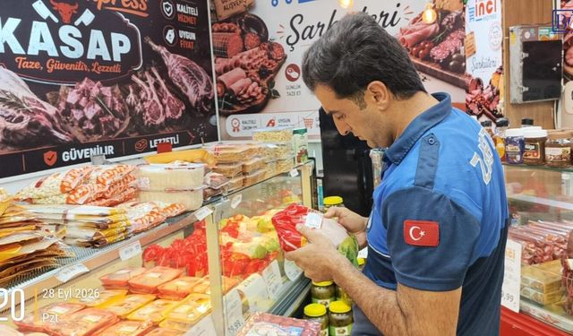 İpekyolu’nda marketlere halk sağlığı denetimi