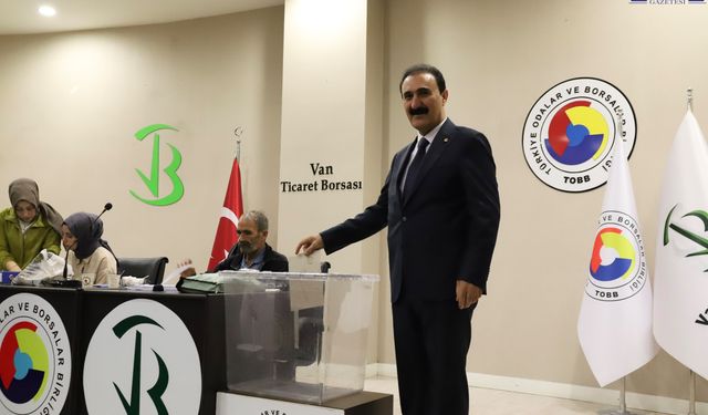 Van Ticaret Borsası’nda Nayif Süer tahtını sağlamlaştırdı: 3. kez güven tazeledi