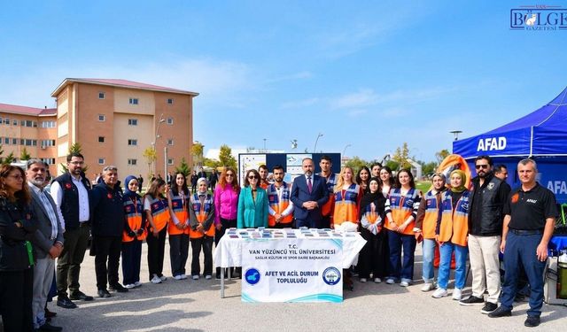 Van YYÜ’de 700 öğrenci afetlere karşı gönüllü oldu