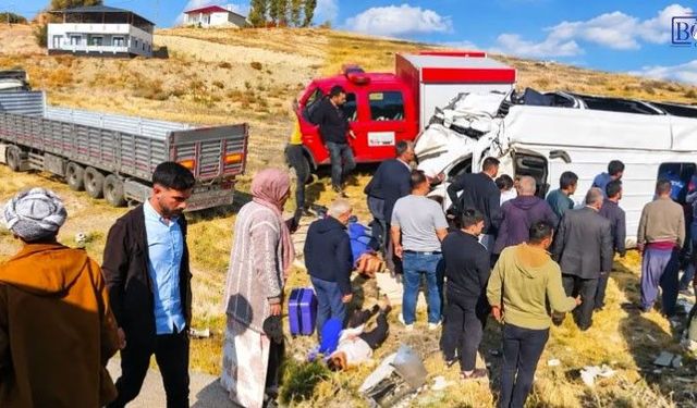 Van’daki feci kazada hayatını kaybeden kişinin kimliği belli oldu