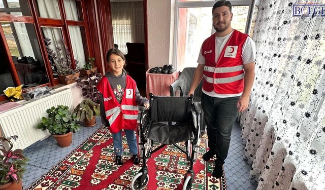 Van’da ihtiyaç sahibi Mehmet Akbaş’a anlamlı destek