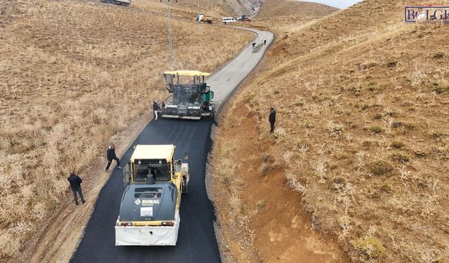 Van Başkale’de 10 Kilometrelik Asfalt Çalışması