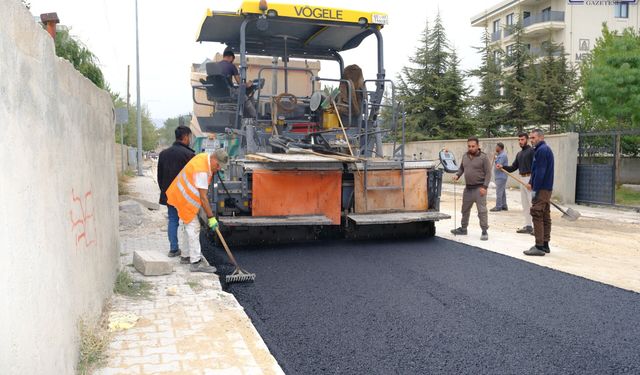 Van'da Eski Kale Yolu asfaltl anıyor