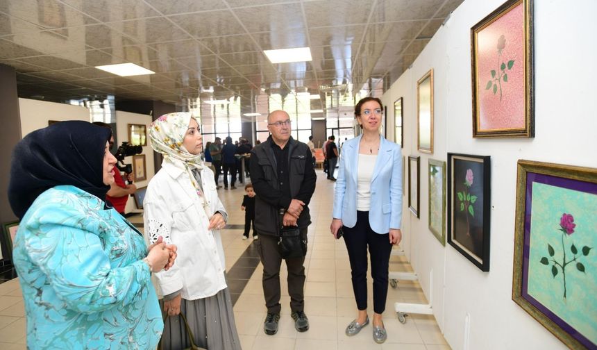 Ebru Sanatçısı Arzu Taştan’dan Van’da Anlamlı Sergi