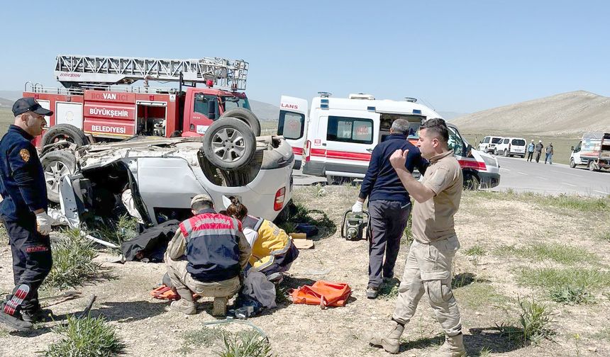 Van'da trafik kazası: 4 ölü, 2 yaralı