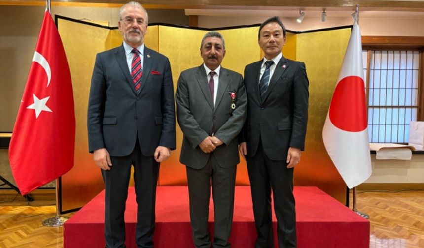 Vanlı AFAD müdürüne anlamlı ödül