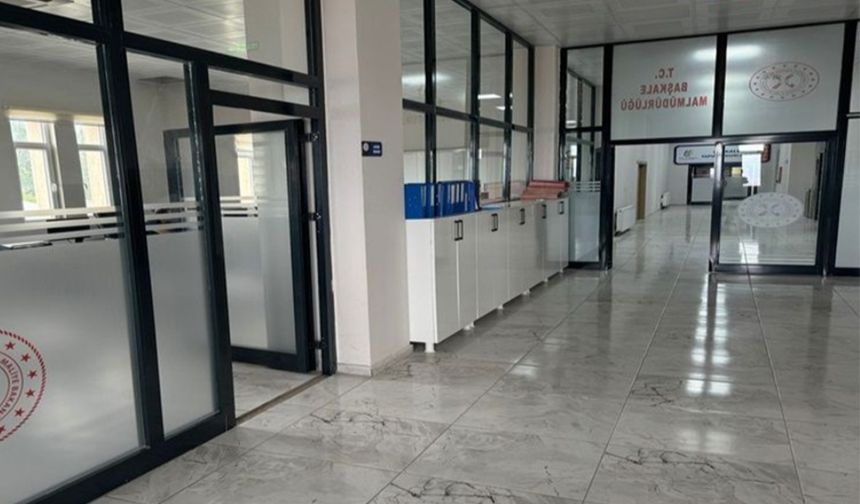 Başkale Mal Müdürlüğü kapanıyor