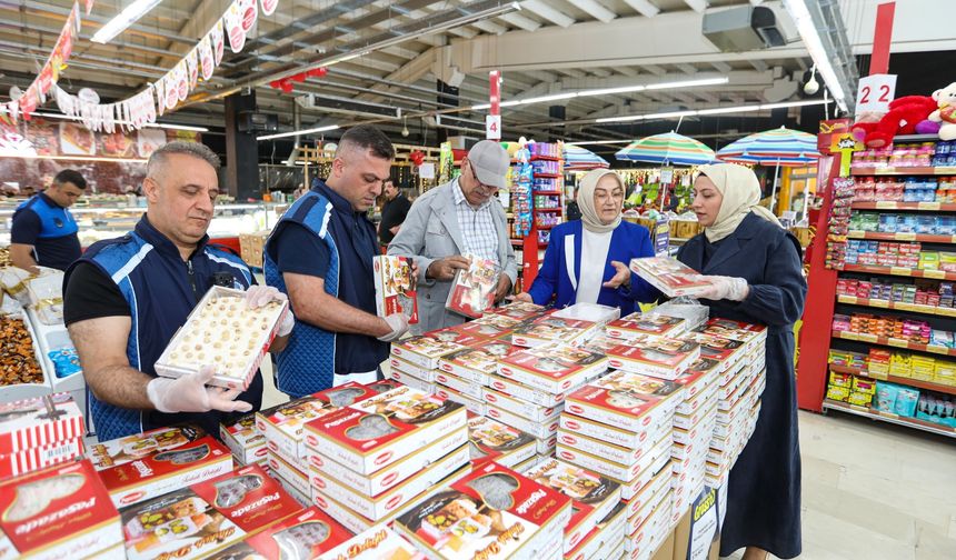 Van’da Bayram Öncesi Gıda Denetimleri Sıklaştı