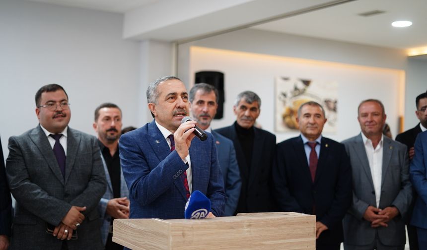 AK Parti Van İl Başkanlığı’ndan Açıklama: “Ortak Akıl, Ortak Gayemiz: Van’a Hizmettir”