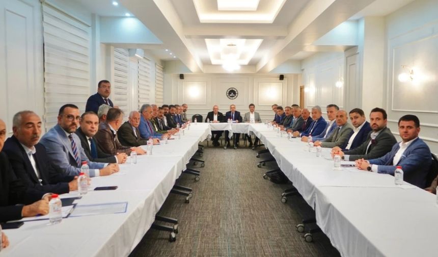 AK Parti Van Teşkilatı’ndan Geniş Katılımlı İstişare Toplantısı: “Van’ı Umutla Yarına Taşıyacağız”