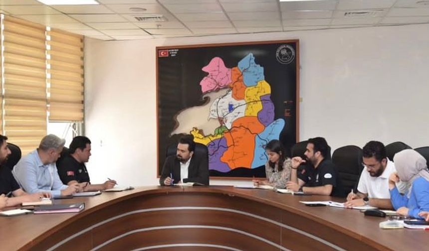 Van’da Sağlık Zirvesi: Hizmet Kalitesi ve Yatırımlar Masaya Yatırıldı