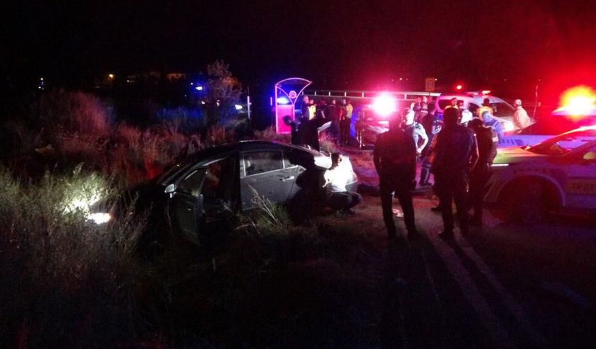 Van'da Araç Şarampole Uçtu: 2'si Ağır 6 Yaralı