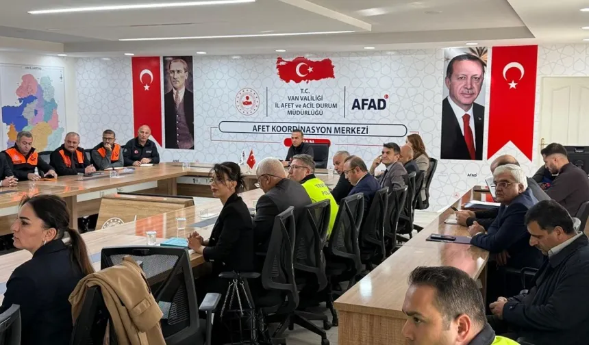 Van'da Kış Mevsimi Trafik Tedbirleri İçin Kritik Toplantı Düzenlendi
