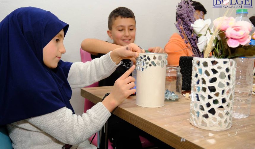 Van’da Çocuklar Geri Dönüşümle Geleceği Şekillendiriyor