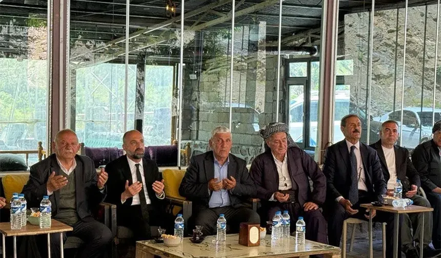 Düğündeki Bıçaklı Kavga Sulhla Sonuçlandı! 4 Polis Ve 8 Kişi Yaralanmıştı